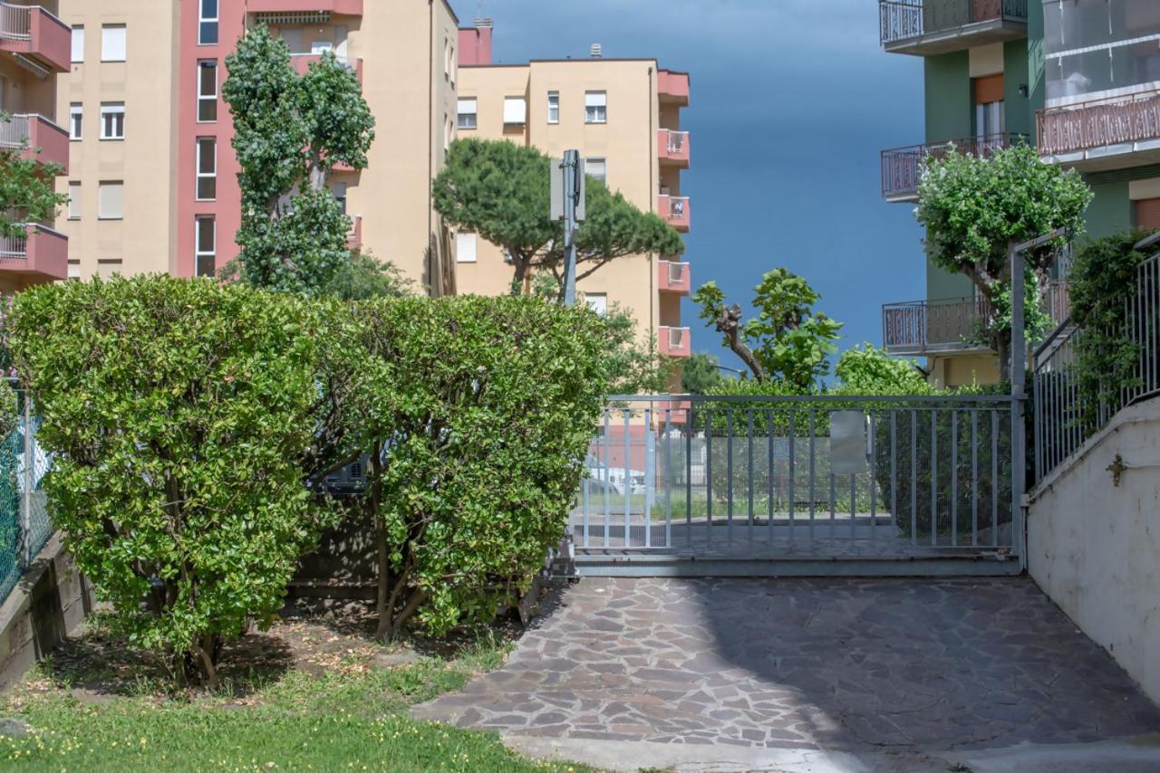 Vila Viola - Lido Adriano Exteriér fotografie