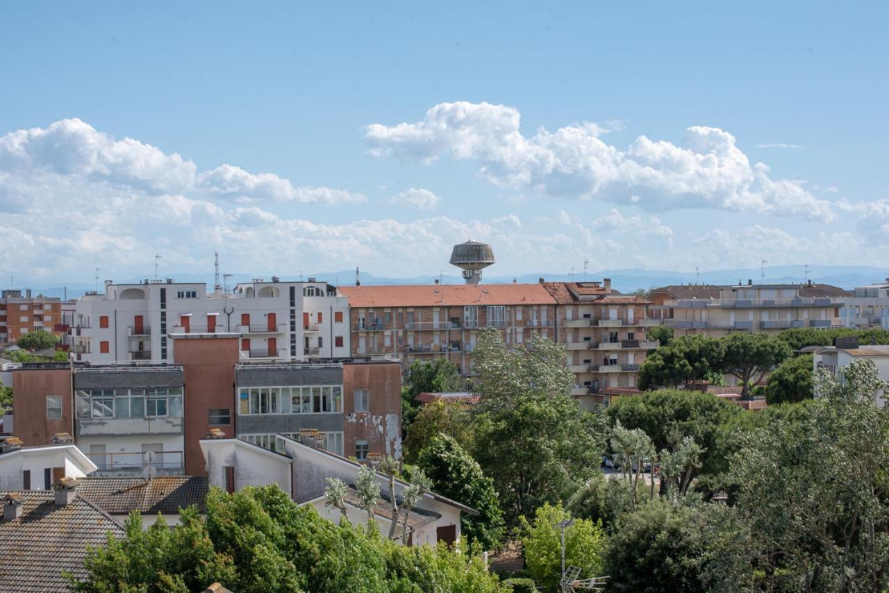 Vila Viola - Lido Adriano Exteriér fotografie